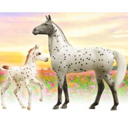 Breyer Classics Spotted Wonders