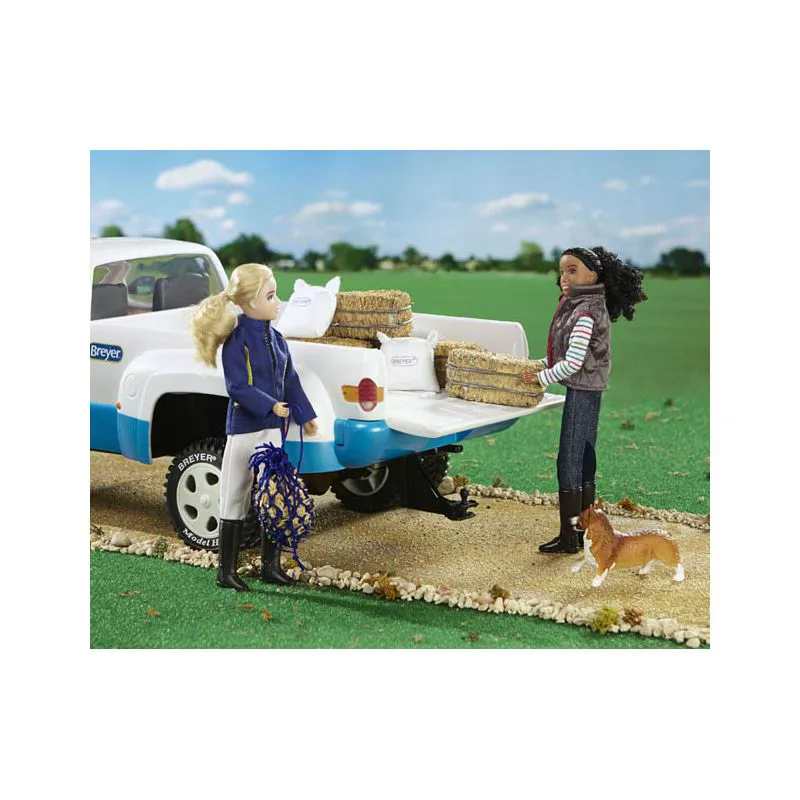 Breyer Traditional Series Dually Truck-4