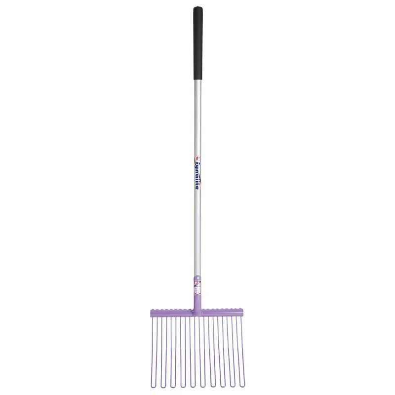 Fynalite Long Handle Rubber Matting Fork - Black
