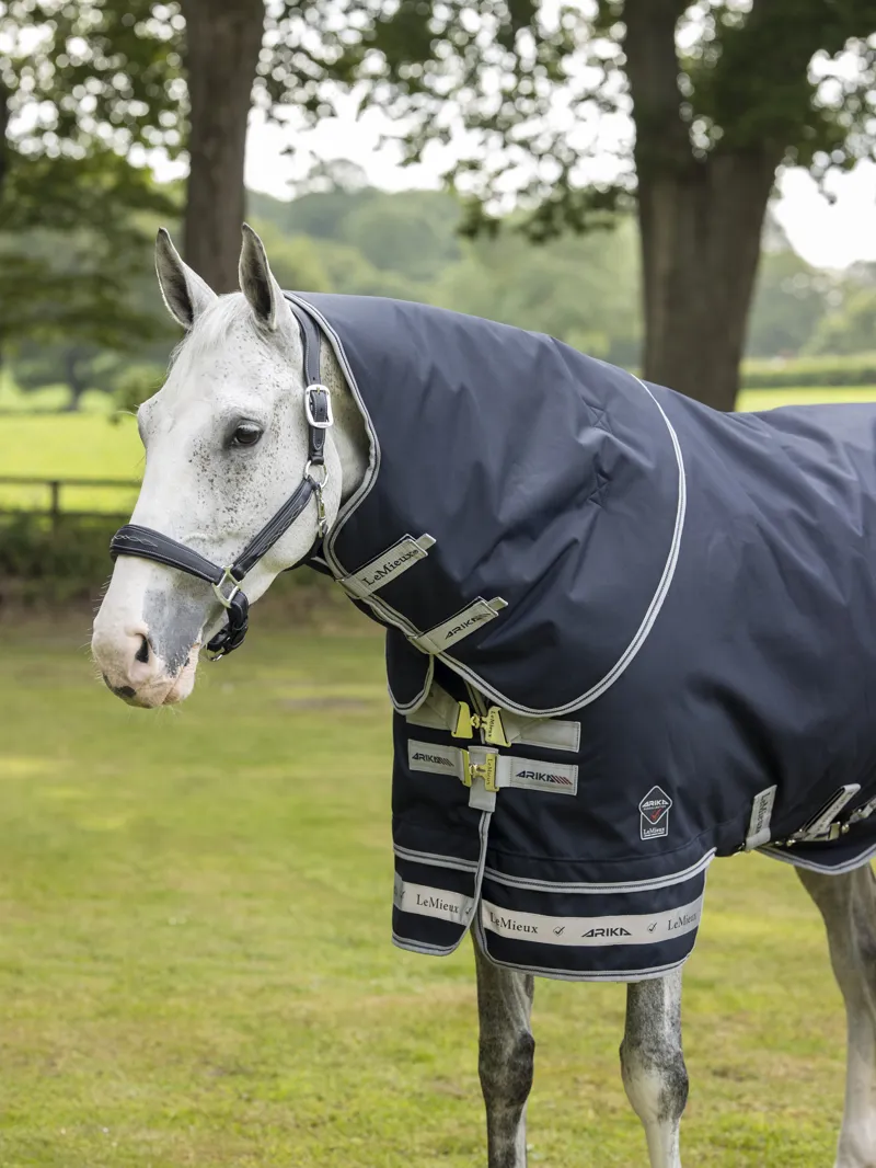 LeMieux Arika Featherweight Turnout Rug 0g - Navy-2
