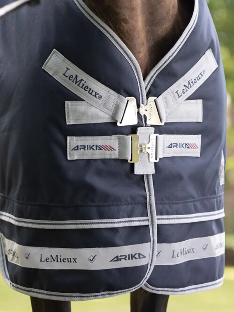LeMieux Arika Storm-Tek Turnout Rug 100g - Navy-2