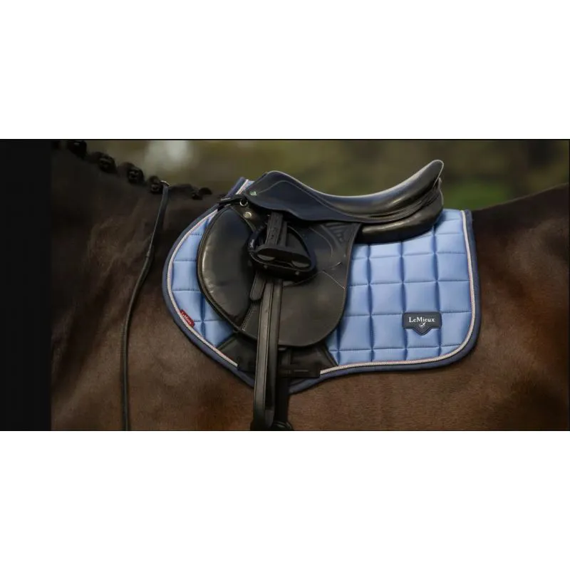 LeMieux Loire Classic Close Contact Square L - Powder-1