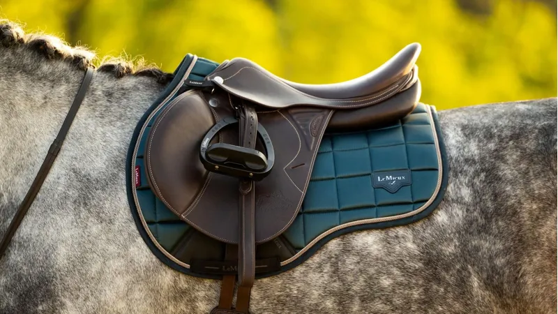 LeMieux Loire Classic GP Square L - Jungle-1