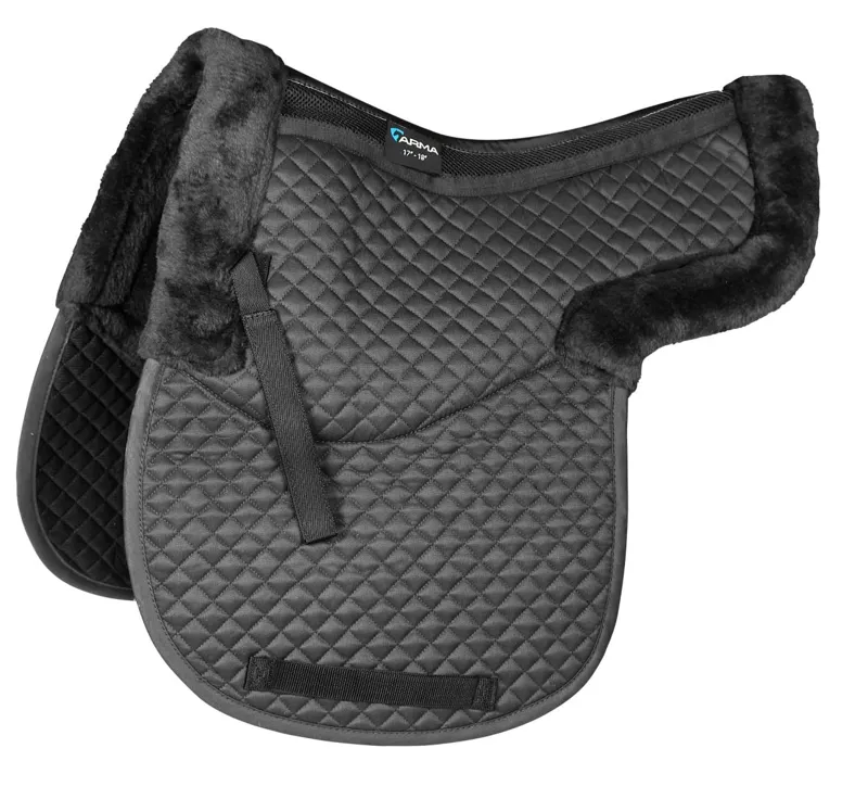 Shires Arma Half Lined Numnah 17-18 - Black