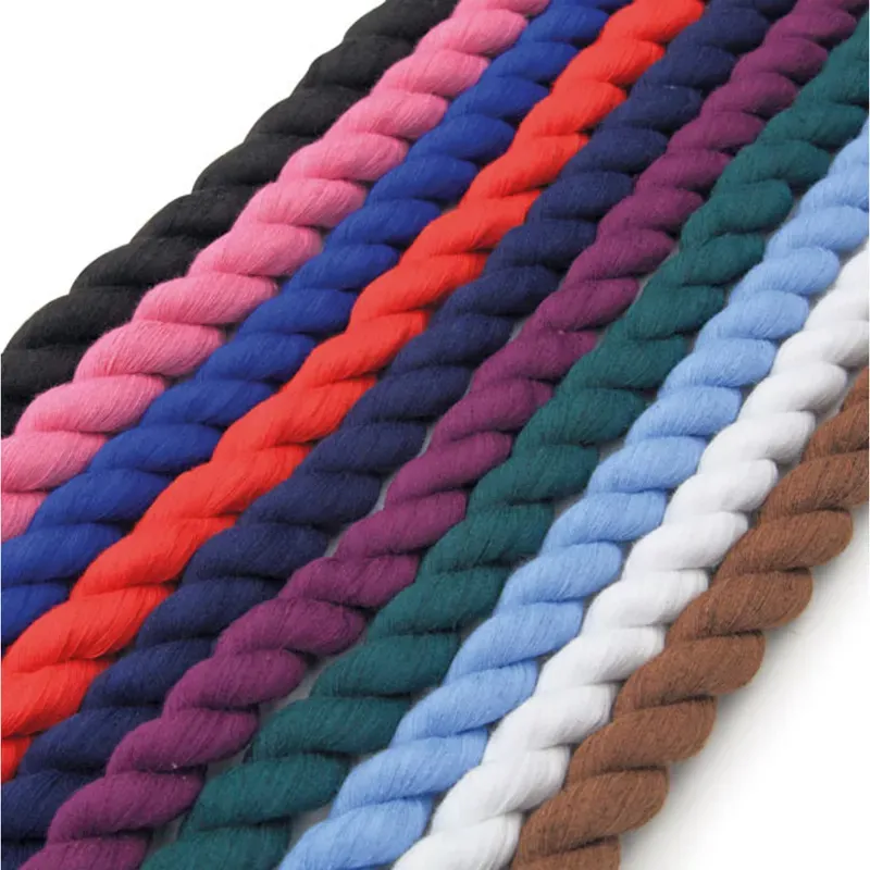 Shires Plain Lead Rope - Red-1